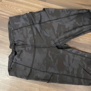 Lululemon Fast and Free 23” crop leggings, 6